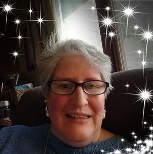 Meet your Posher, Noralee